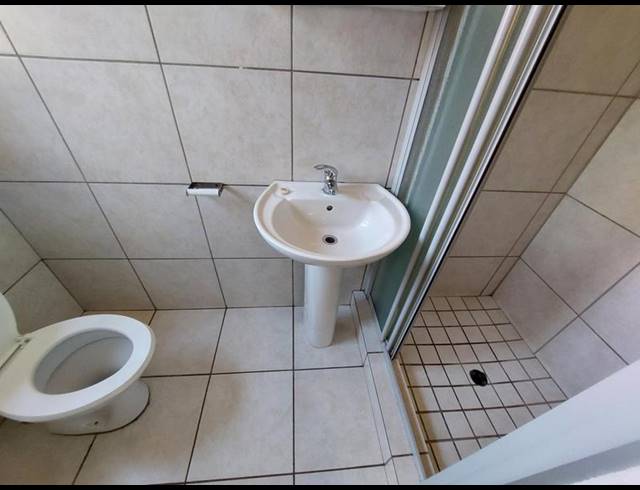 2 BEDROOM PROPERTY TO RENT IN VANDERBIJLPARK CW 2